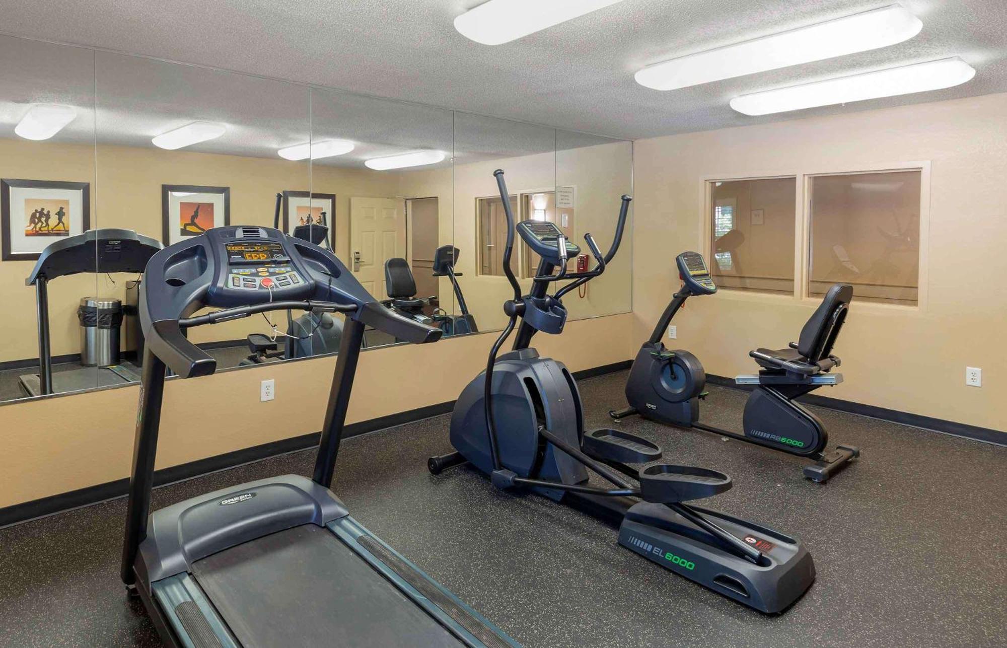 Extended Stay America Suites - Raleigh - Rtp - 4919 Miami Blvd Durham Bagian luar foto