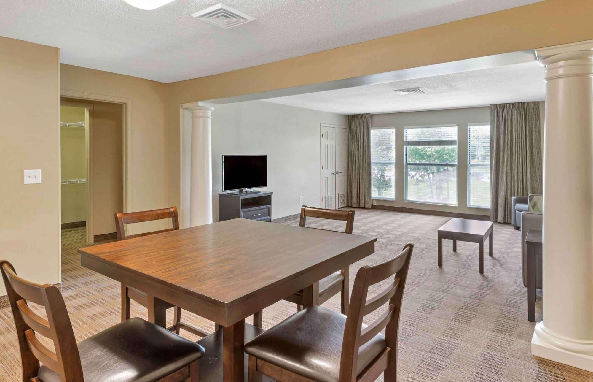 Extended Stay America Suites - Raleigh - Rtp - 4919 Miami Blvd Durham Bagian luar foto