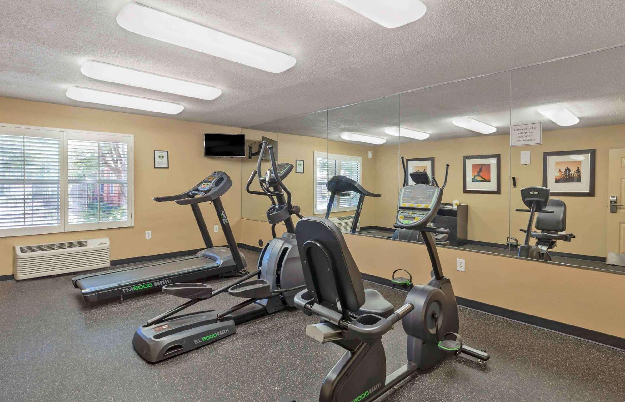 Extended Stay America Suites - Raleigh - Rtp - 4919 Miami Blvd Durham Bagian luar foto