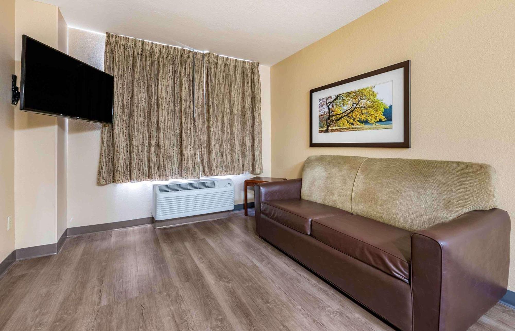 Extended Stay America Suites - Raleigh - Rtp - 4919 Miami Blvd Durham Bagian luar foto
