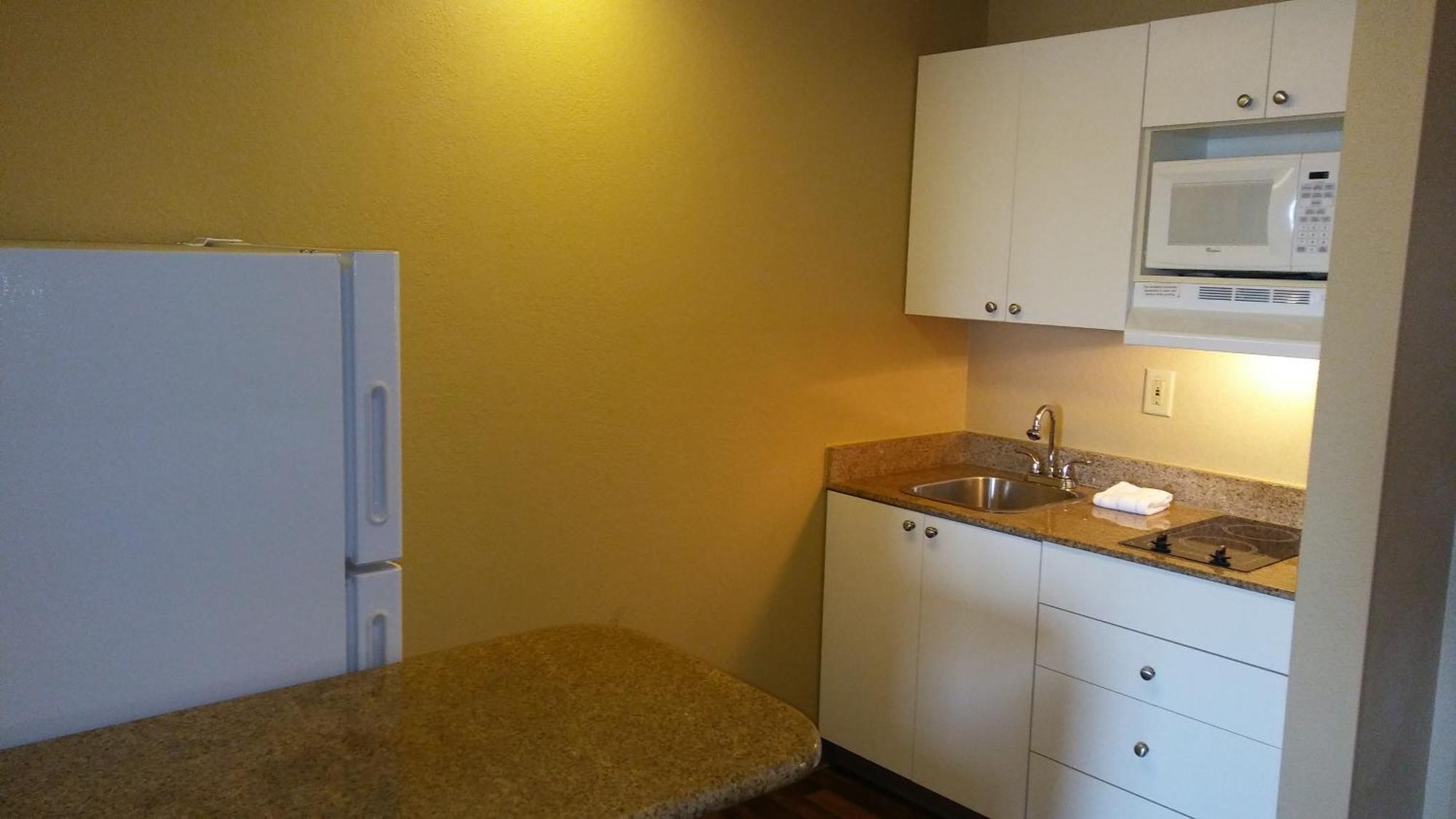 Extended Stay America Suites - Raleigh - Rtp - 4919 Miami Blvd Durham Bagian luar foto