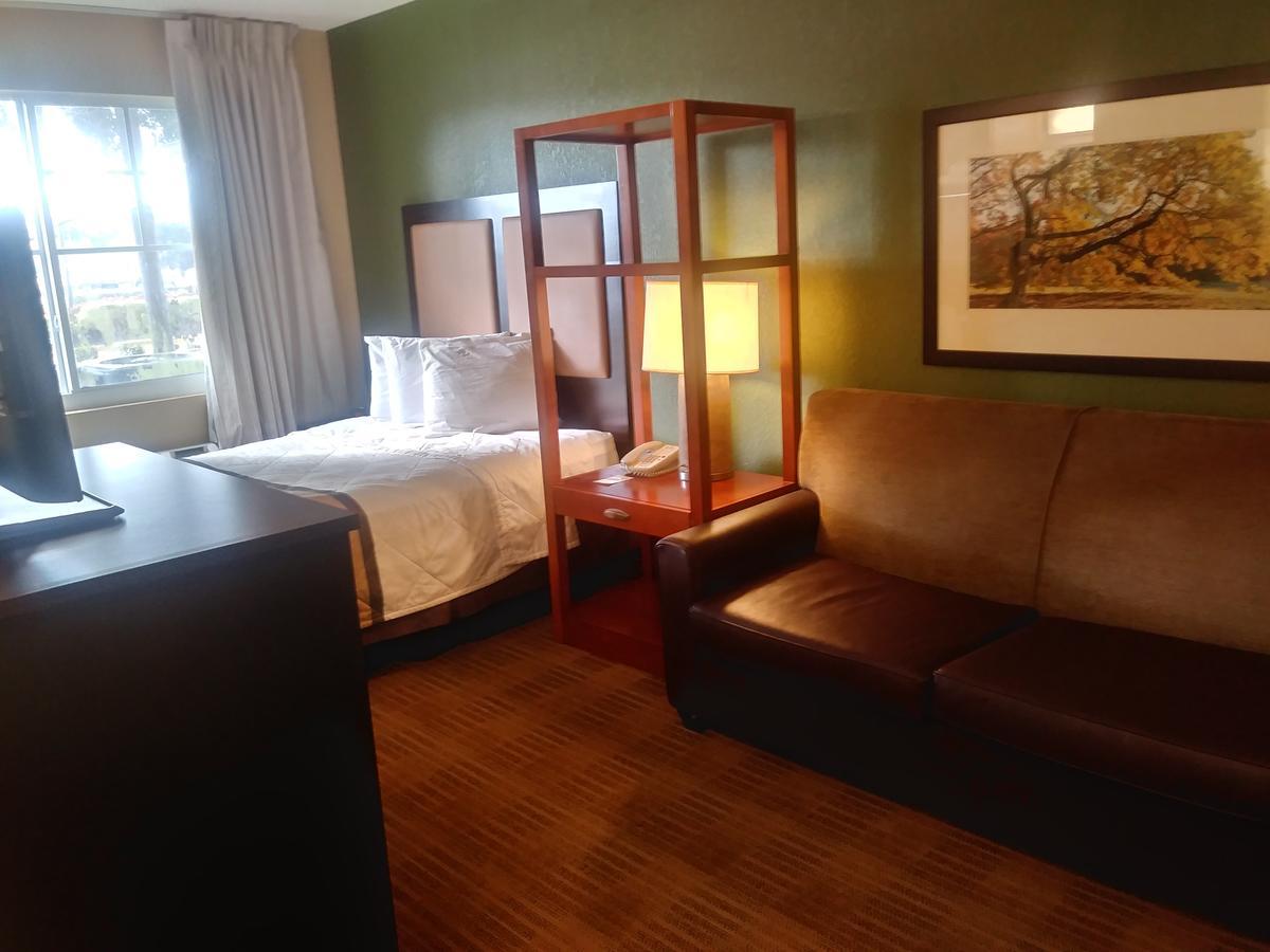 Extended Stay America Suites - Raleigh - Rtp - 4919 Miami Blvd Durham Bagian luar foto