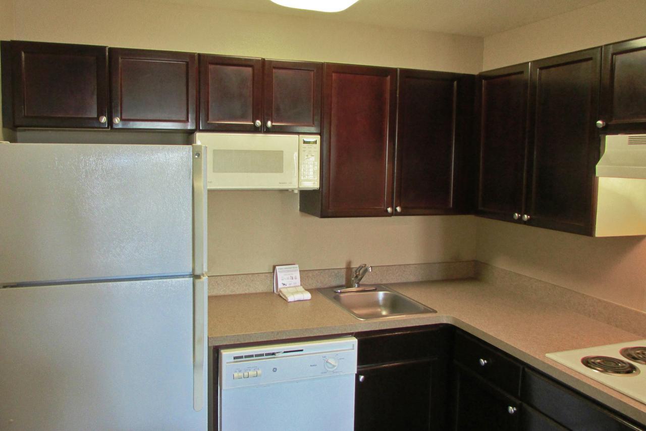 Extended Stay America Suites - Raleigh - Rtp - 4919 Miami Blvd Durham Bagian luar foto